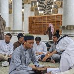 التعلم اليومي مع المشايخ في الدورة الخارجية في المسجد النبوي #7