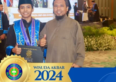 Wisuda Akbar T.A 2024/2025