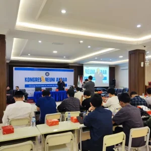 الدعوة إلى اجتماع خريجي مدارس الولدان الإسلامية الأكبر: نسج الأخوة، وتقوية الصداقة