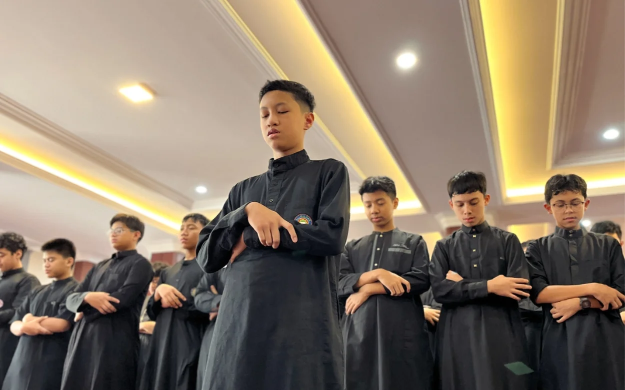 لمحة عن الحياة المسائية في سكن مدرسة الولدان الإسلامية