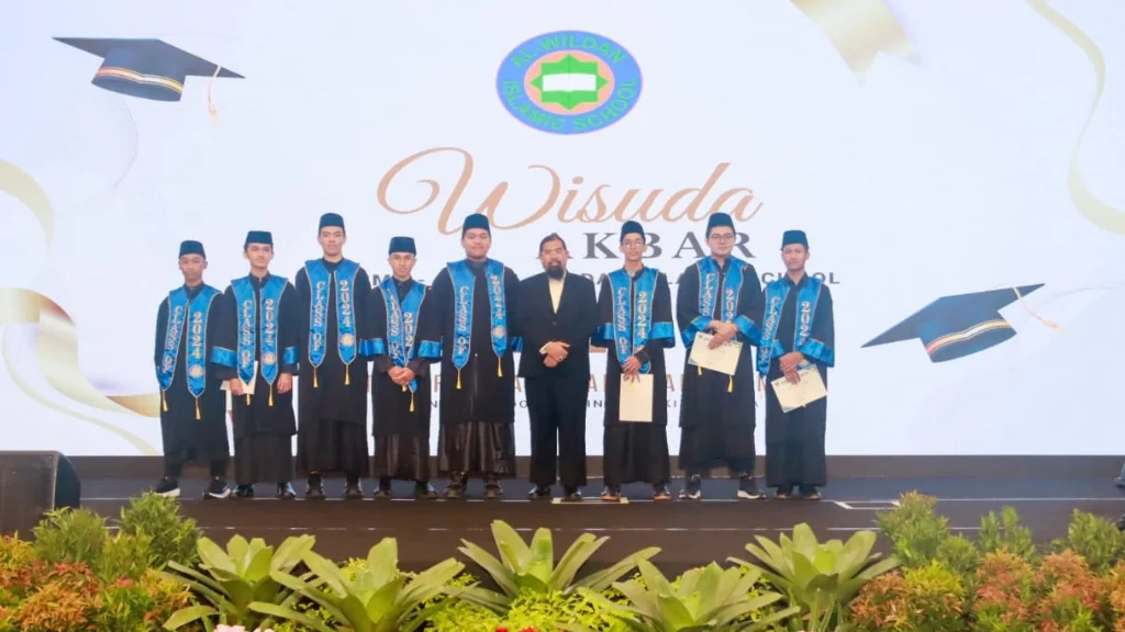 Wisuda Akbar AL-WILDAN ISLAMIC SCHOOL