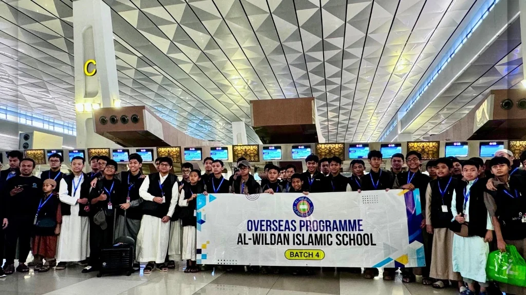 Program Luar Negeri Angkatan Ke-4